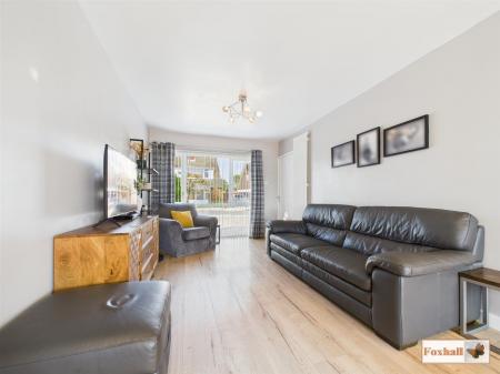 Open Plan Kitchen/ Dining / Living space