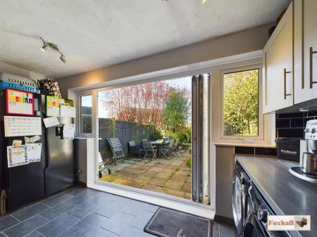 Extended Kitchen/Breakfast Room