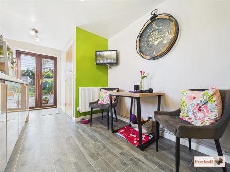 Kitchen / Breakfast Room