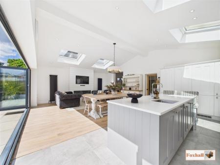 Kitchen / Dining / Family Room