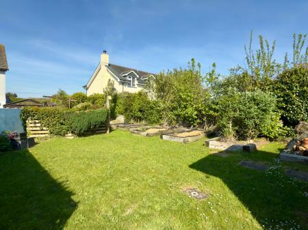 image28