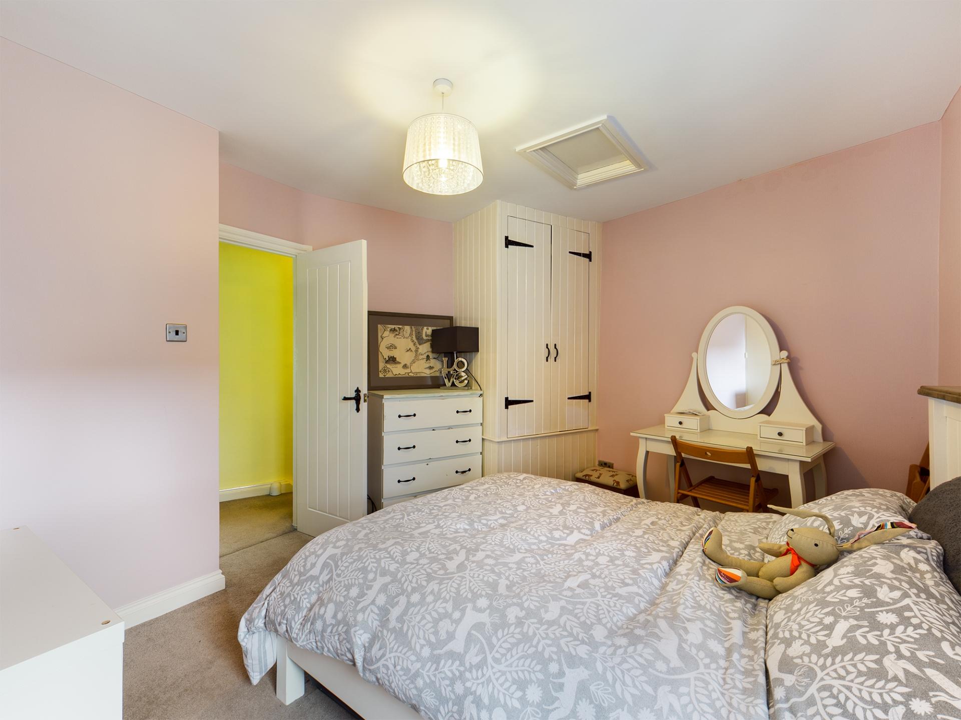 1 bedroom House for sale in Crickhowell