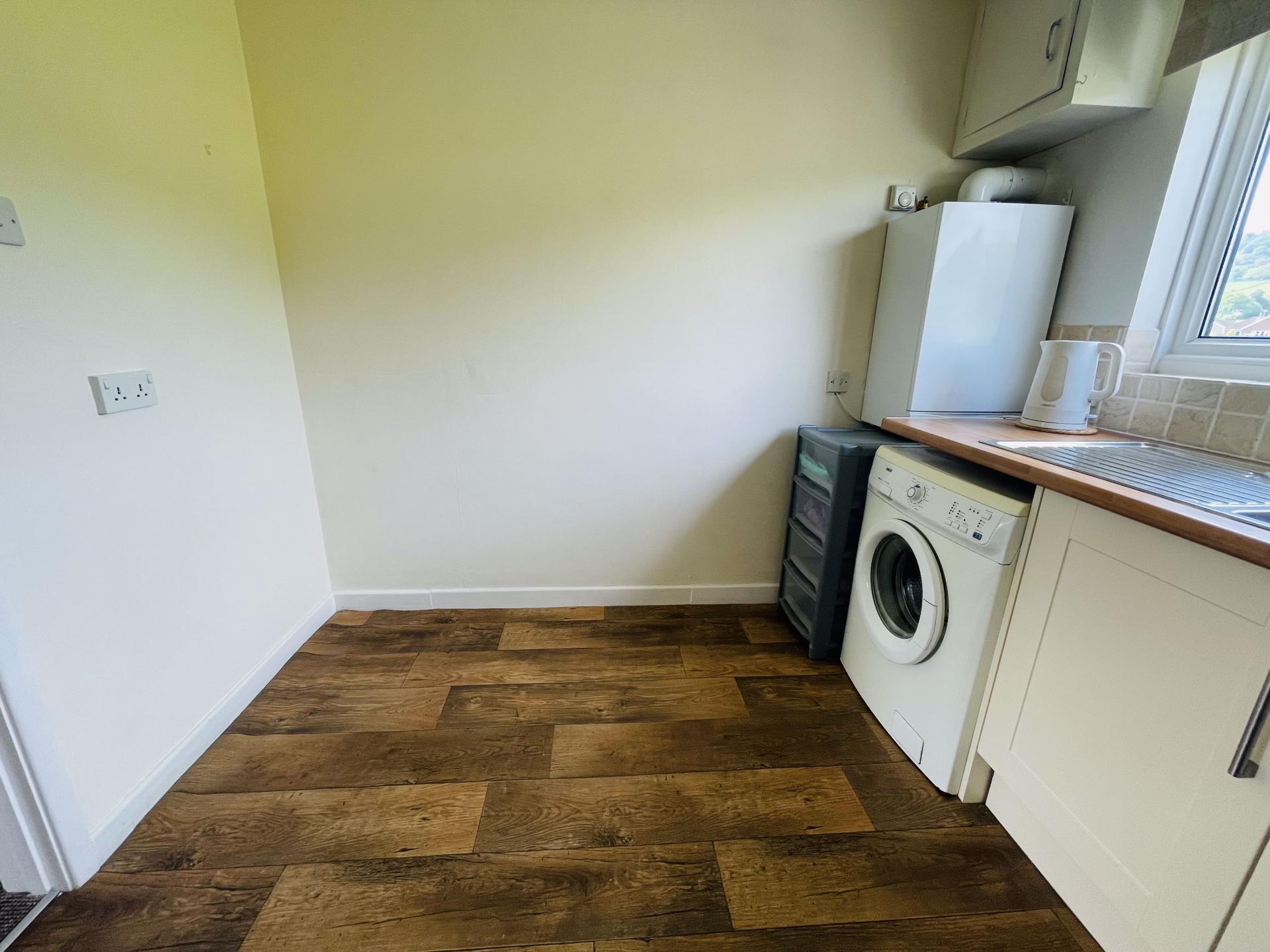 2 bedroom Flat for rent in Abergavenny