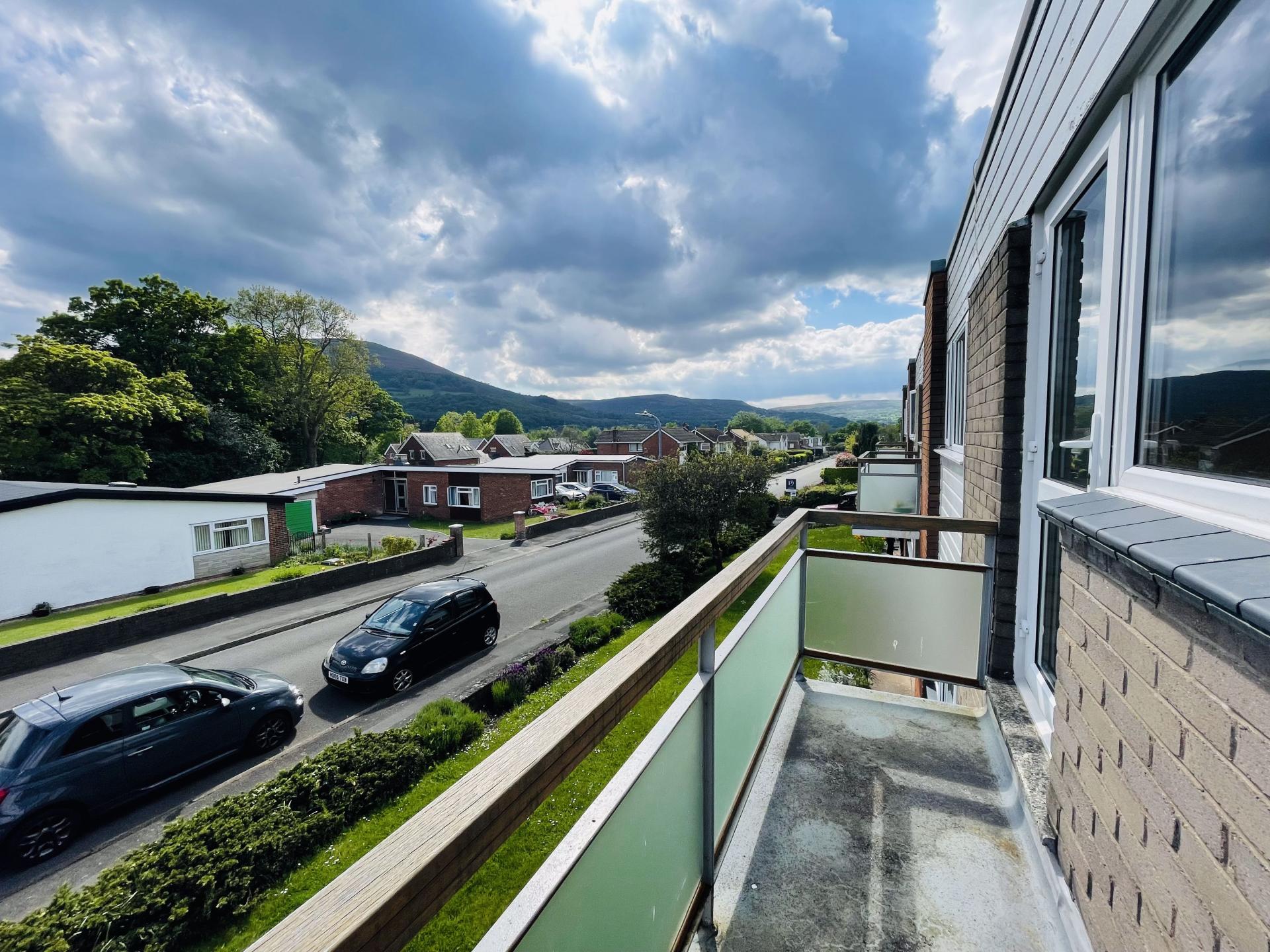 2 bedroom Flat for rent in Abergavenny