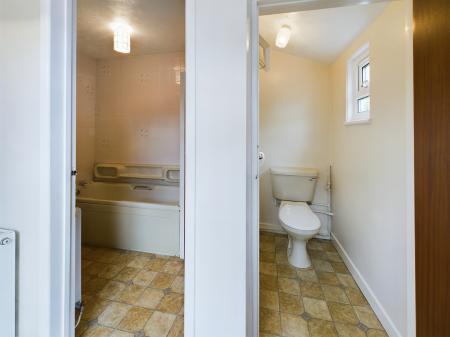 Ground Floor Bathroom/WC