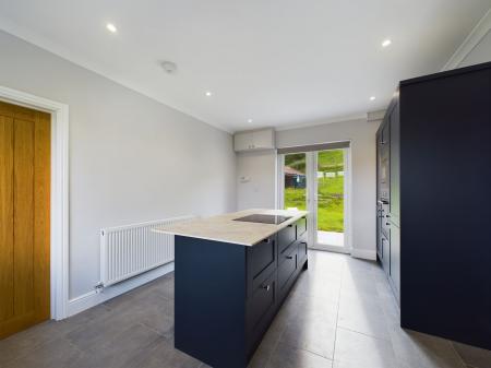 Kitchen / breakfast room