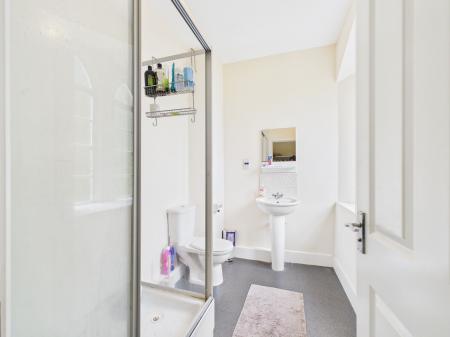 En-suite shower room