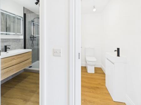 Shower Room/WC