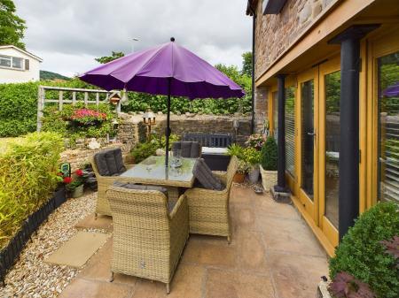 Courtyard Garden