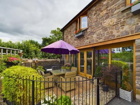 Courtyard Garden