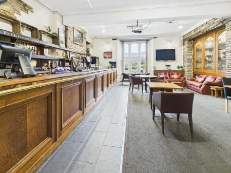 Bar and restaurant