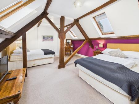 Guest room