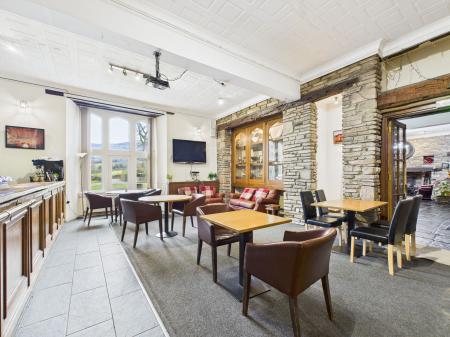 Bar and restaurant