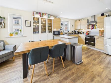 Kitchen / diner