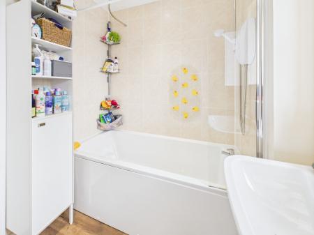 Family bathroom