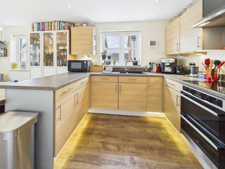 Kitchen /  diner