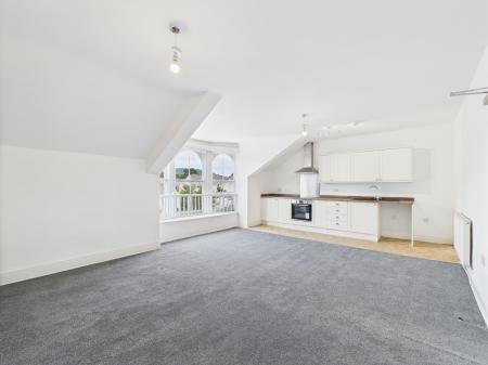 Living/Kitchen