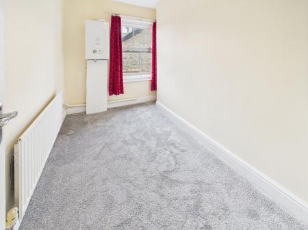 Bedroom 2 / office