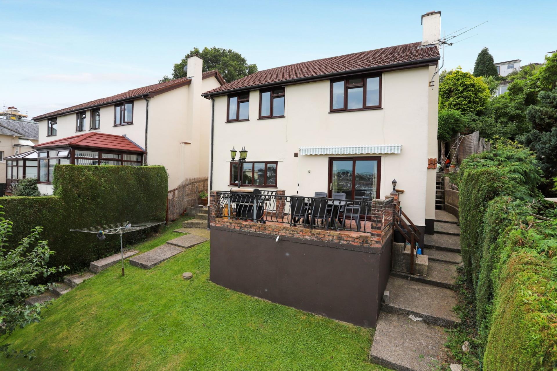 4 bedroom Detached House for sale in Newton Abbot