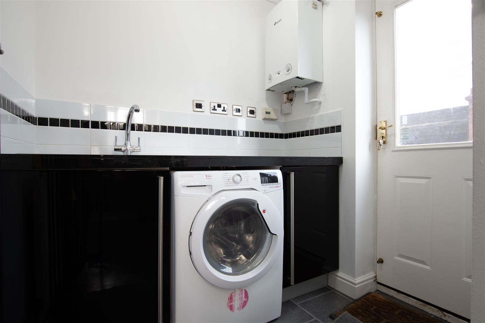 4 bedroom Detached House for sale in Wellingborough