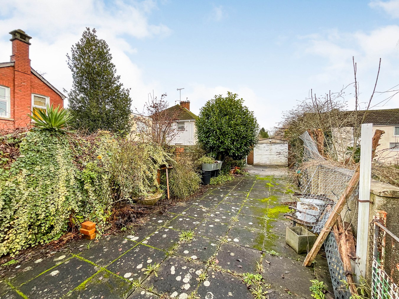 2 bedroom Terraced House for sale in Usk