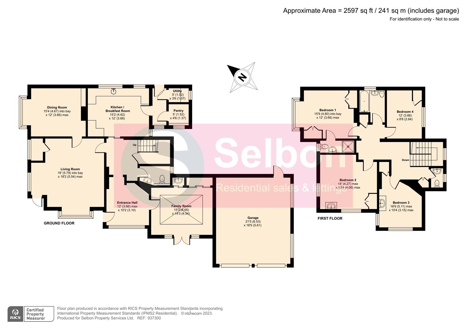 4 bedroom Detached House for sale in Fleet