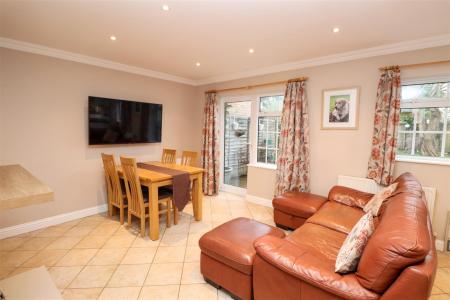 Family/Dining Room