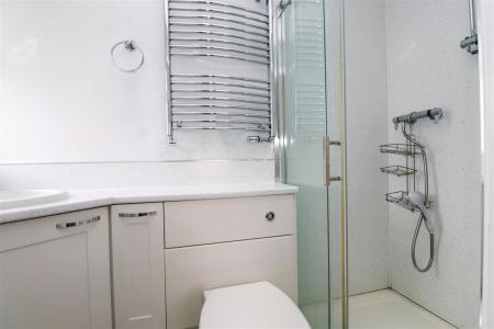 En Suite Shower Room