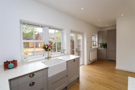 Kitchen/Breakfast/Utility Room