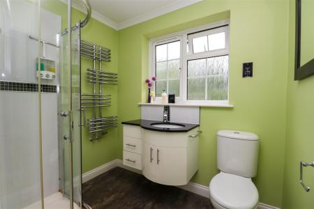 En Suite Shower Room