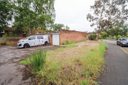 Garage & Extra Plot Of Land