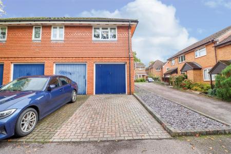 Garage & Parking Space