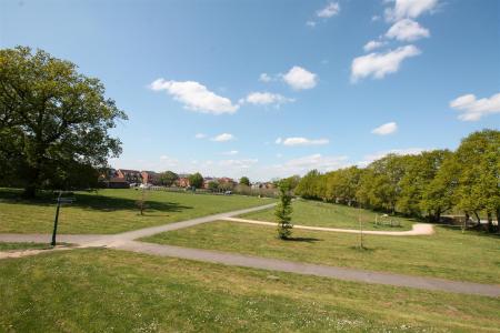 Crookham Park Open Space