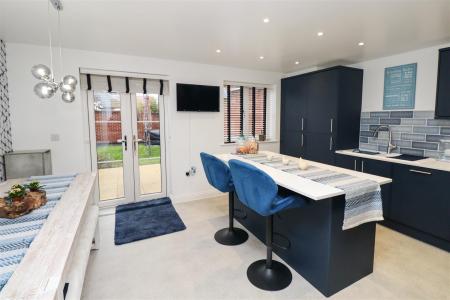 Kitchen/Dining Room