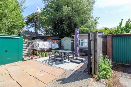 Garden, Parking & Garden Office