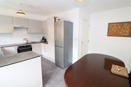 Kitchen/Breakfast Room ( First Floor)