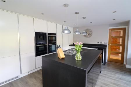 Kitchen/Family Room