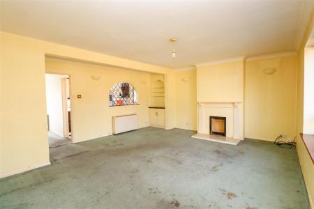 Living/Dining Room