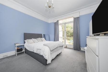 Bedroom (1st Floor)