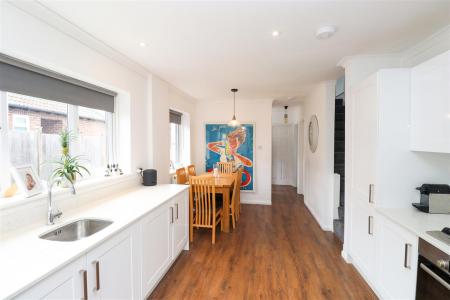 Kitchen/Dining Room