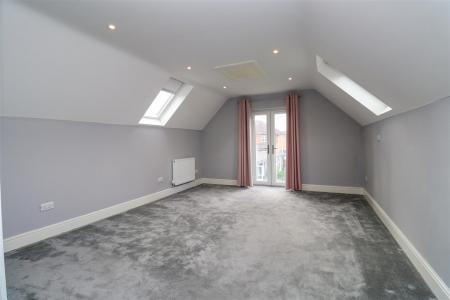 Bedroom 1 (FF)