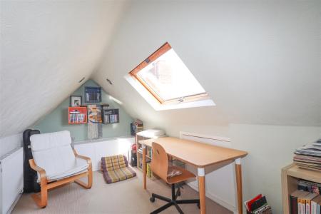 Bonus Loft Room
