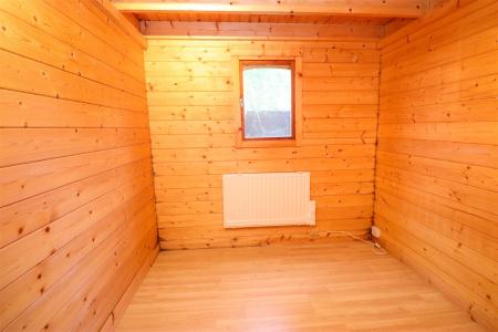 Summer House (Room 2)