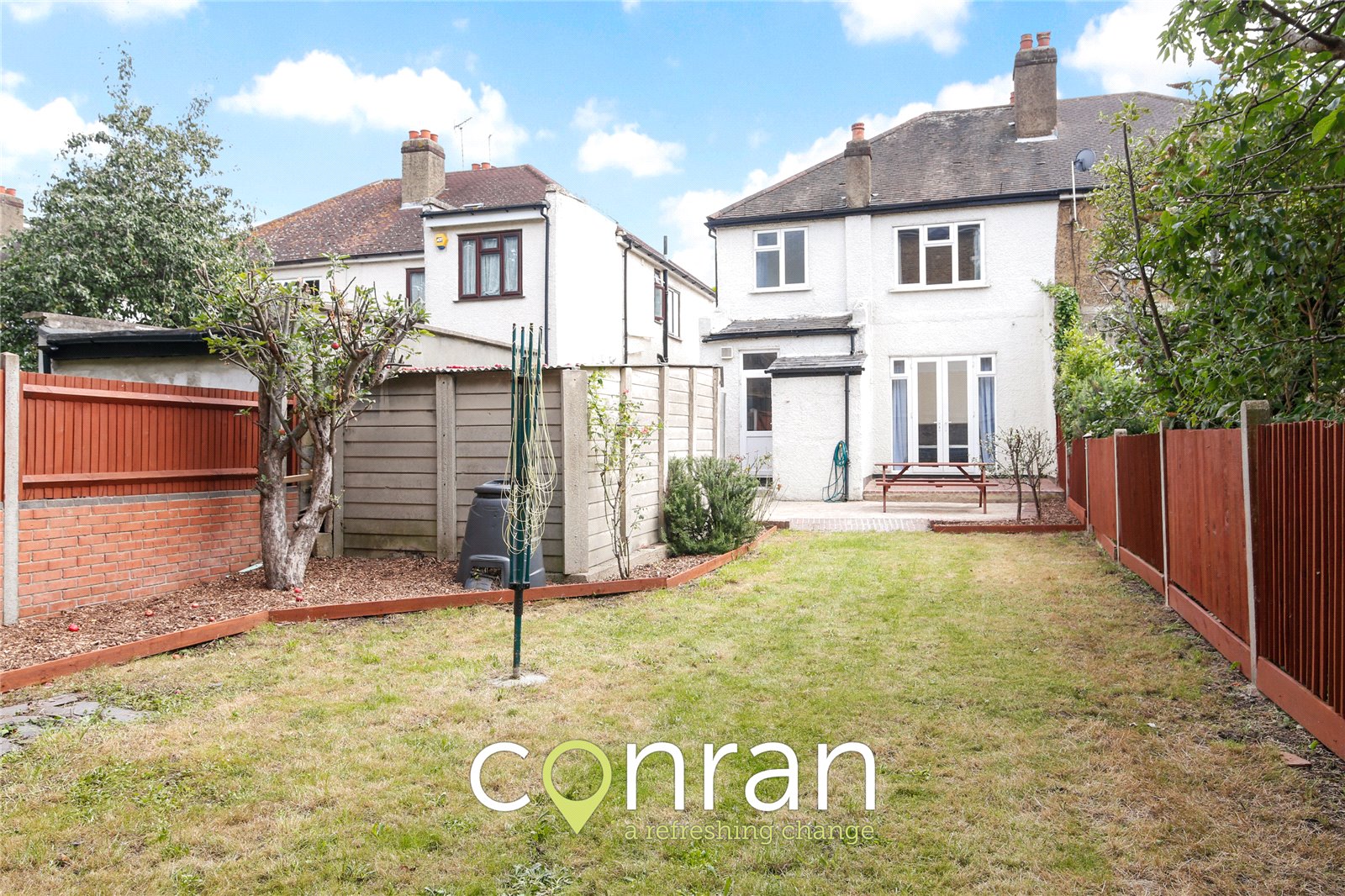 3 Bedroom Semi Detached House For Rent In Lewisham