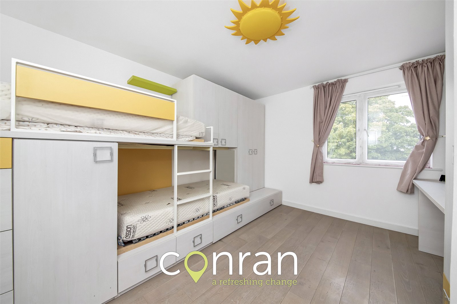 2 bedroom Apartment for rent in Charlton