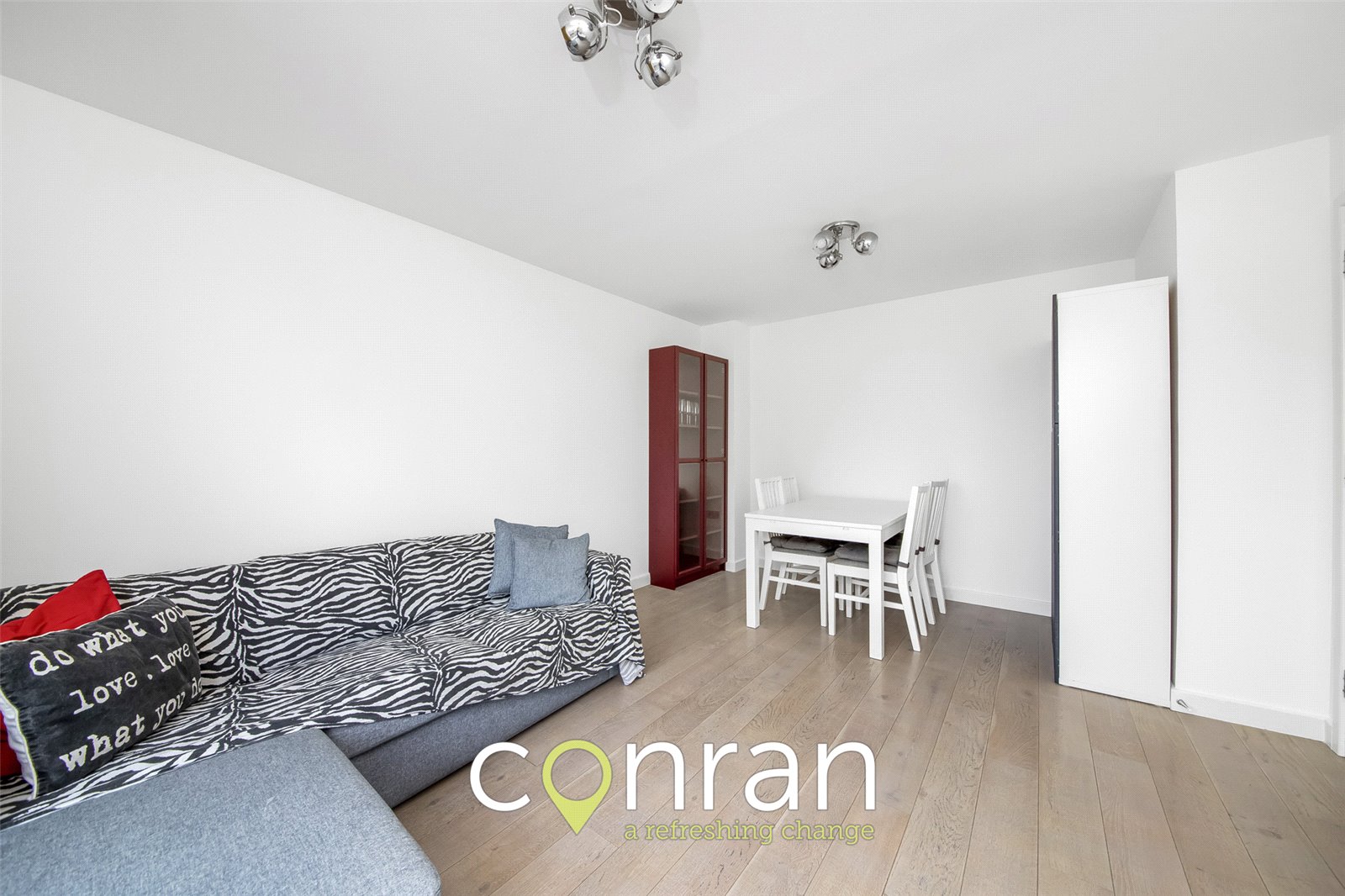 2 bedroom Apartment for rent in Charlton