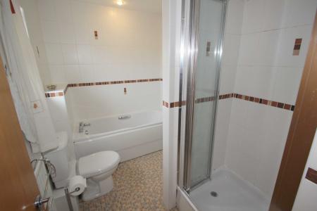 En Suite Bathroom/Wc