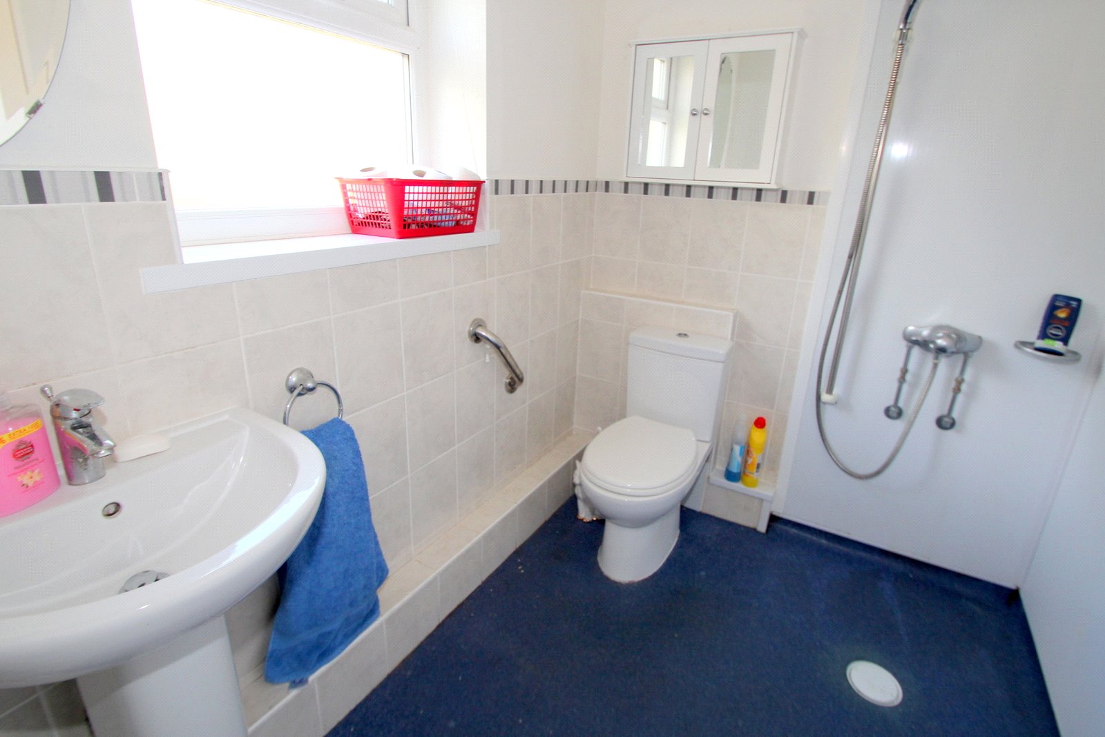 3 bedroom SemiDetached House for sale in Whitley Bay