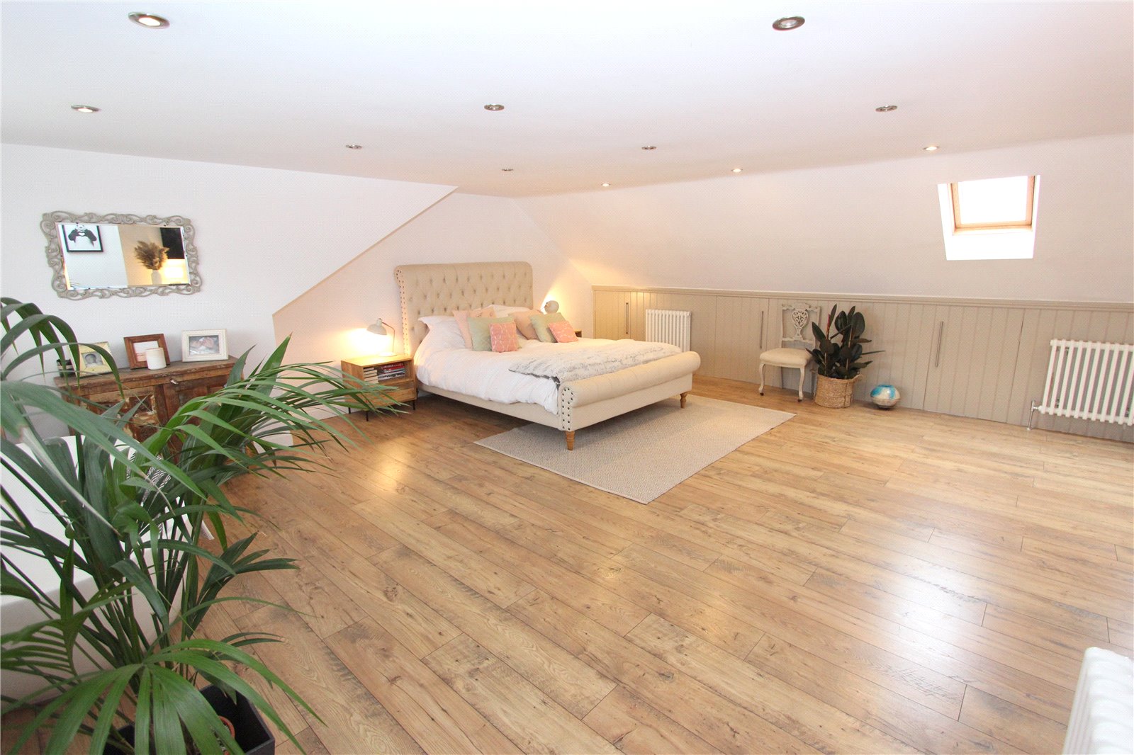 5 bedroom SemiDetached House for sale in Whitley Bay