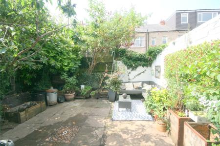 Courtyard Garden